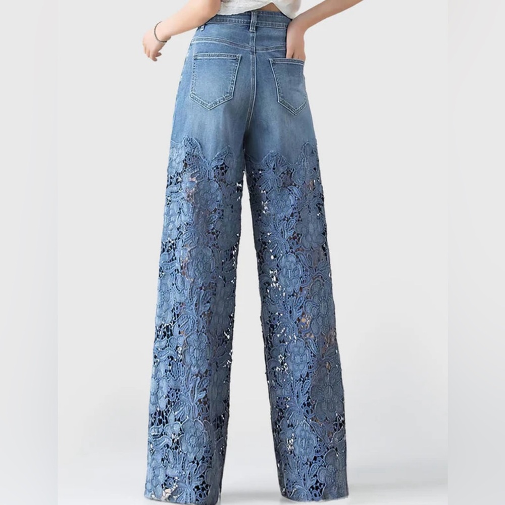 Monvess jeans with lace detail